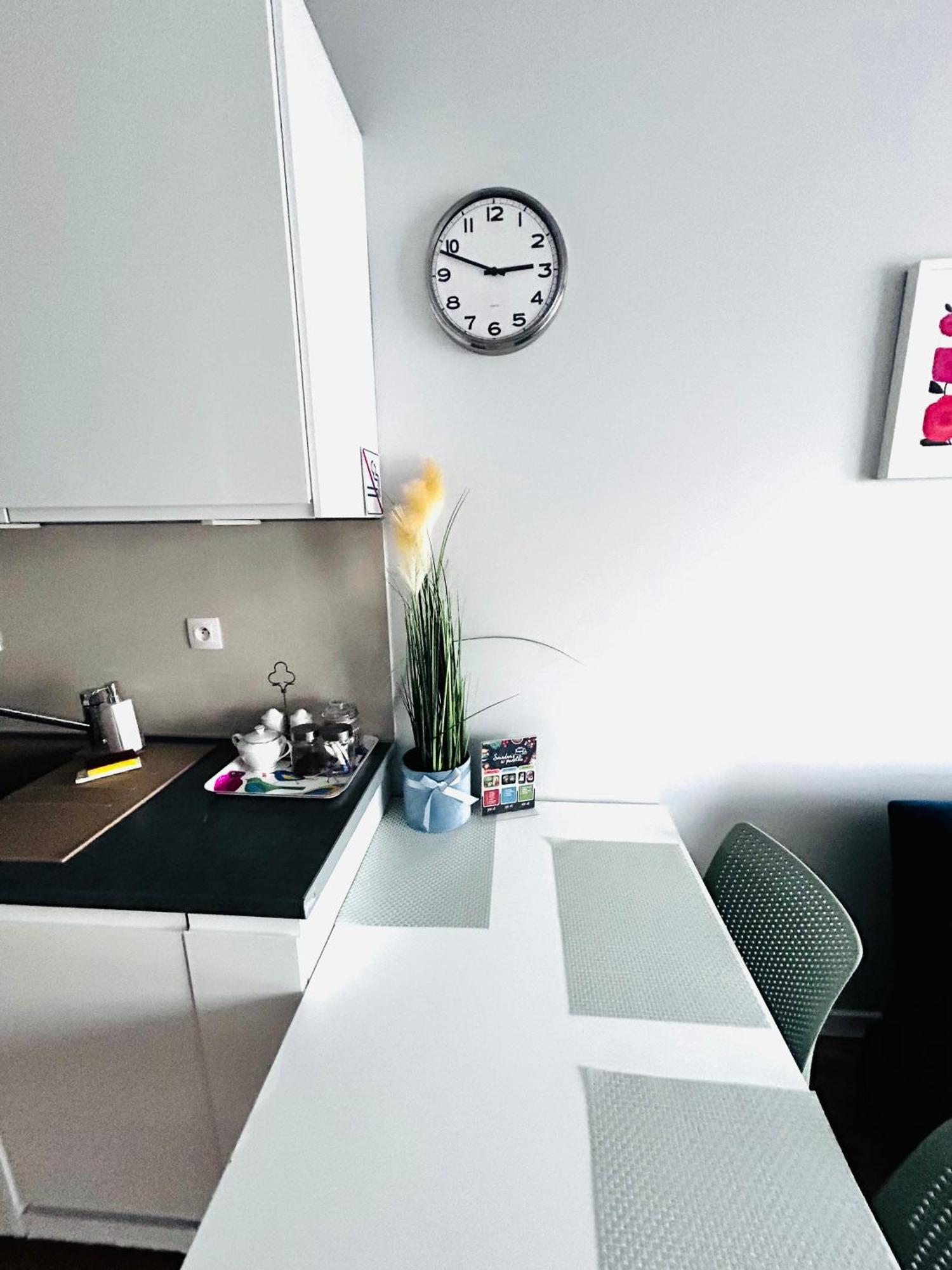 Apartament Manhattan Гожов Велкополски Екстериор снимка